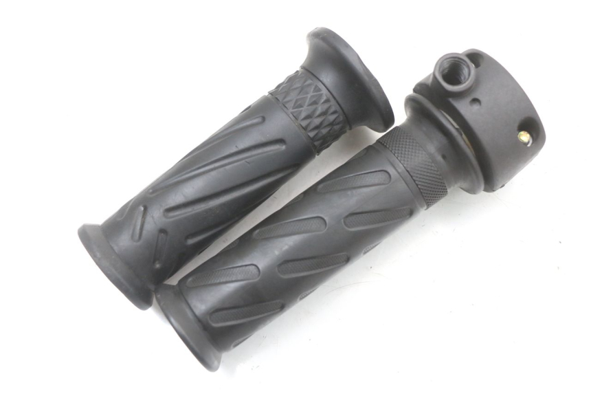 photo de PUñO DEL ACELERADOR JM MOTORS SANTANA 50 (2014 - 2023) - Otra perspectiva