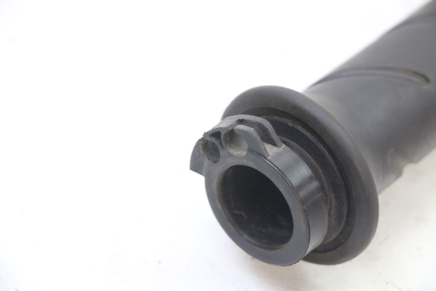 photo de ACELERADOR PEUGEOT SATELIS COMPRESSOR K15 125 (2006 - 2009) - Detalle de la pieza