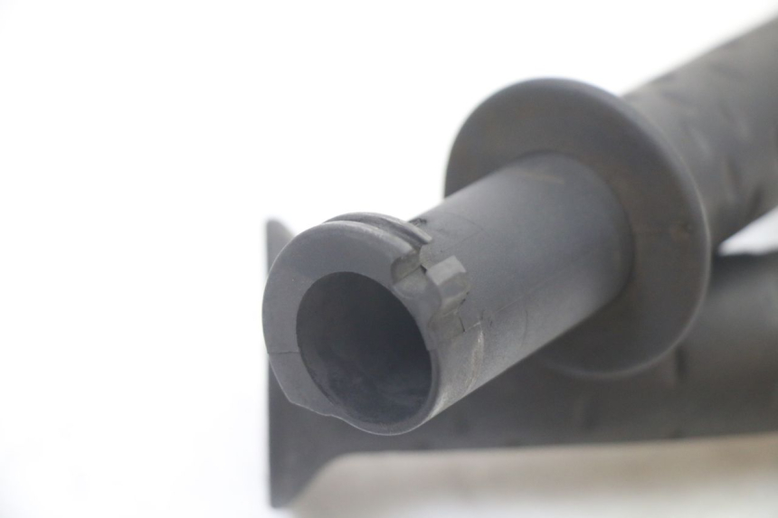 photo de ACELERADOR APRILIA SCARABEO GT TOURING 125 (1999 - 2005) - Detalle de la pieza