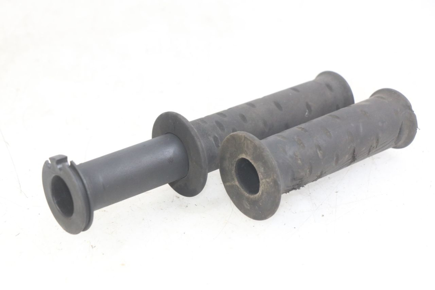 photo de PUñO DEL ACELERADOR APRILIA SCARABEO LIGHT 125 (2007 - 2011) - Otra perspectiva