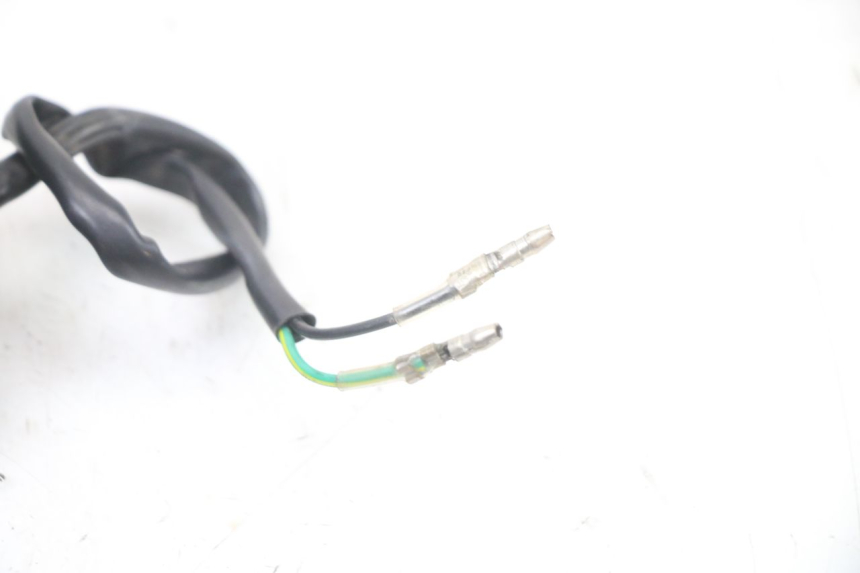 photo de PUñO DEL ACELERADOR HONDA SCV LEAD 100 (2003 - 2007) - Detalles de los puntos de fijación