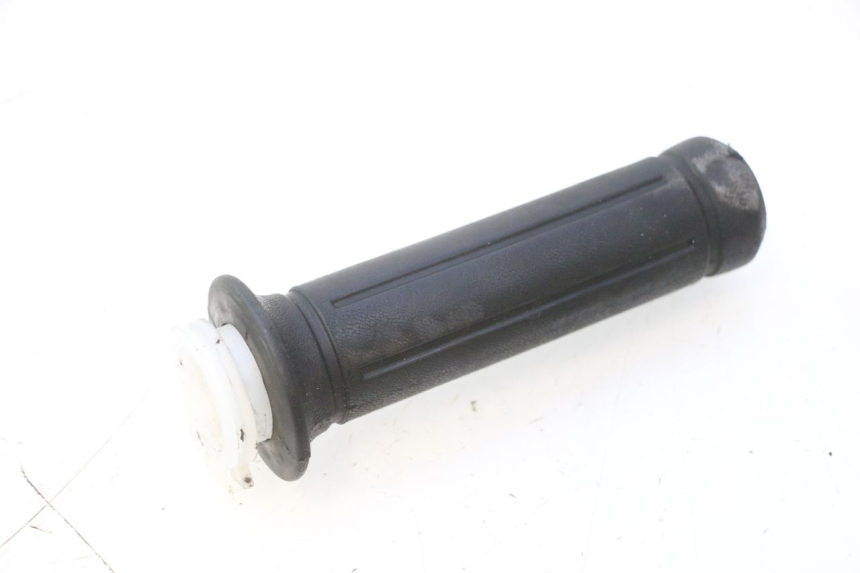 photo de PUñO DEL ACELERADOR HONDA SCV LEAD 100 (2003 - 2007) - Detalle de la pieza