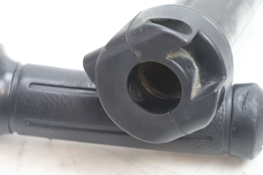 photo de ACELERADOR HONDA SH 125 (2001 - 2003) - Otra perspectiva