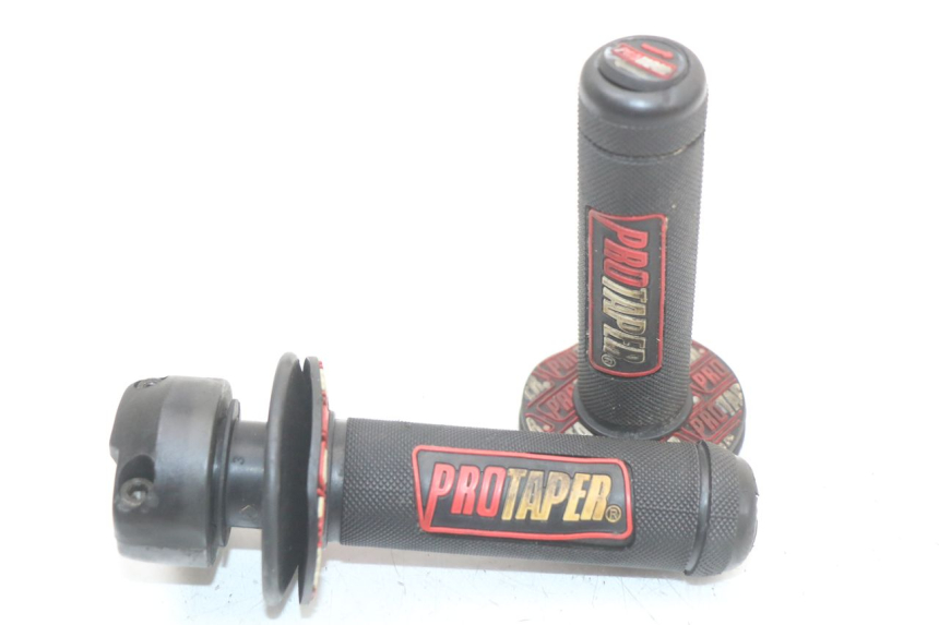 photo de ACELERADOR APRILIA SR CARB LC 2T 50 (2004 - 2012) - Vista principal