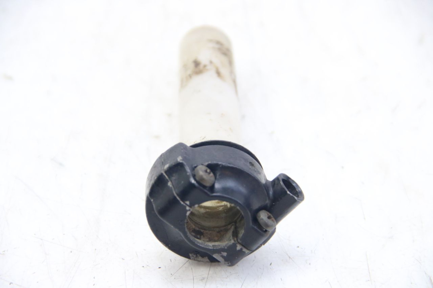 photo de PUñO DEL ACELERADOR YAMAHA SR 125 (1982 - 2003) - Detalle de la pieza