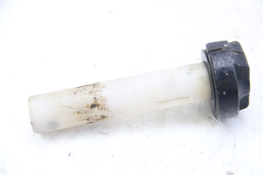 photo de PUñO DEL ACELERADOR YAMAHA SR 125 (1982 - 2003) - Zoom estado de uso