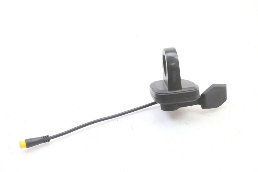 photo de MANETA DEL ACELERADOR NAMI STELLAR 1 - Vista principal