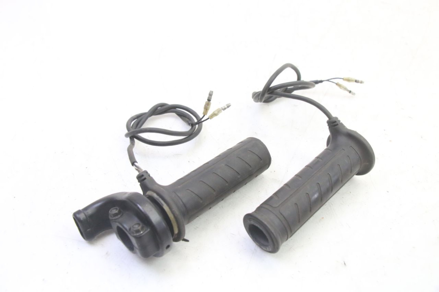 photo de ACELERADOR KTM SUPERENDURO R 950 (2005 - 2009) - Detalle de la pieza