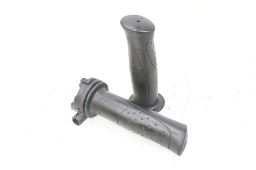 photo de ACELERADOR SYM ORBIT 2 4T 50 (2018 - 2022) - Vista principal