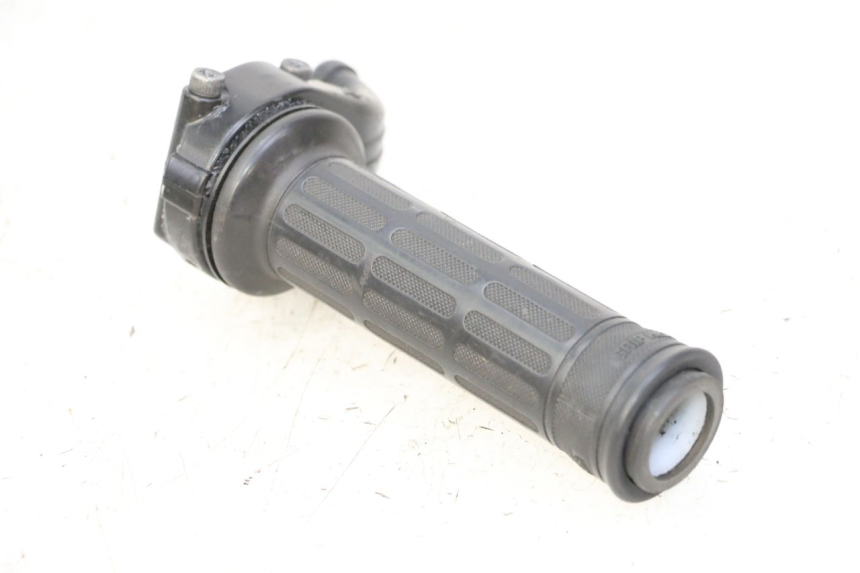 photo de ACELERADOR YAMAHA TDM ABS 900 (2002 - 2014) - Detalle de la pieza