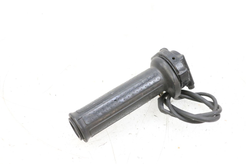 photo de ACELERADOR YAMAHA TDM ABS 900 (2002 - 2014) - Detalle de la pieza