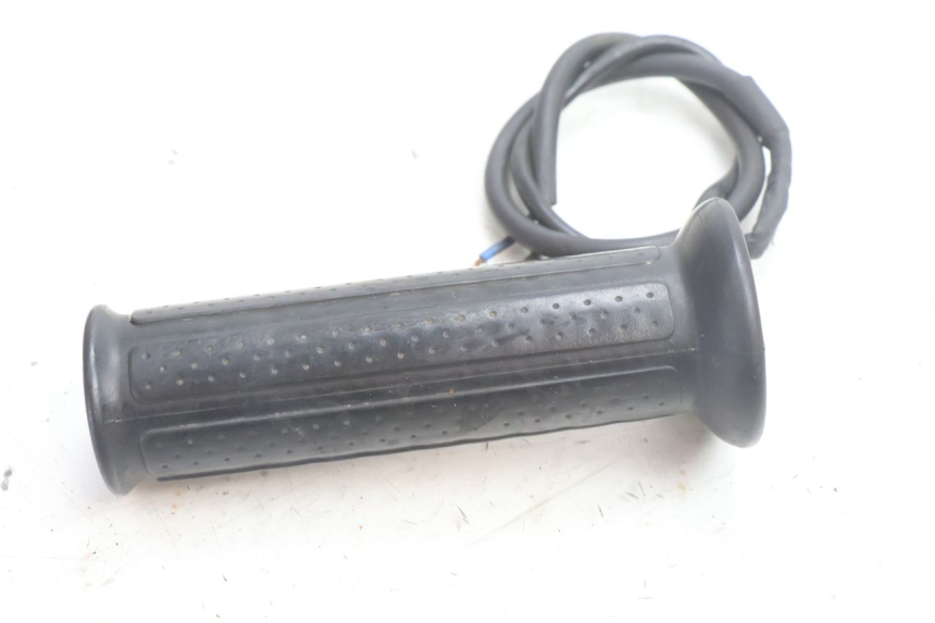 photo de ACELERADOR YAMAHA TDM ABS 900 (2002 - 2014) - Características distintivas