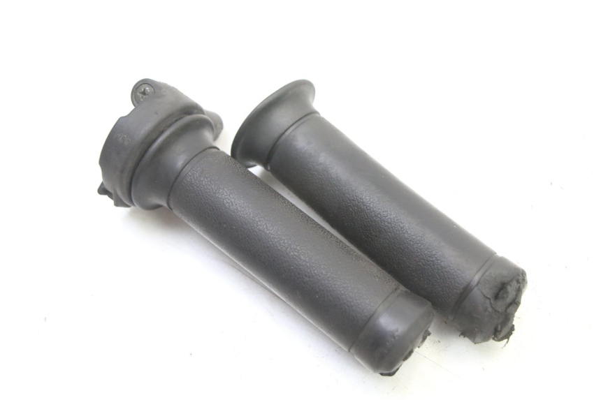 photo de PUñO DEL ACELERADOR PEUGEOT TWEET 4T 50 (2014 - 2019) - Zoom estado de uso