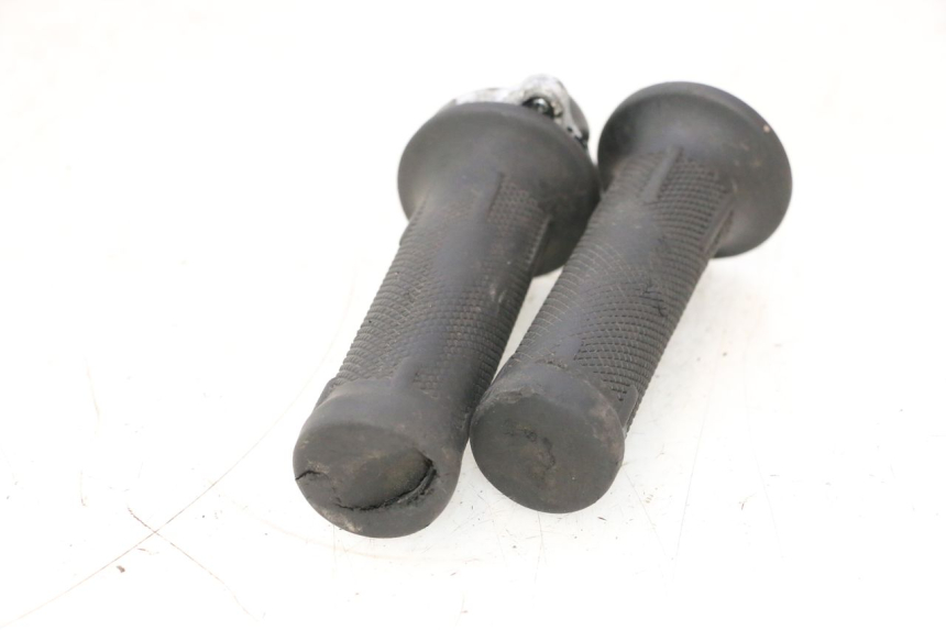 photo de ACELERADOR PIAGGIO TYPHOON 50 (2000 - 2009) - Vista general del producto