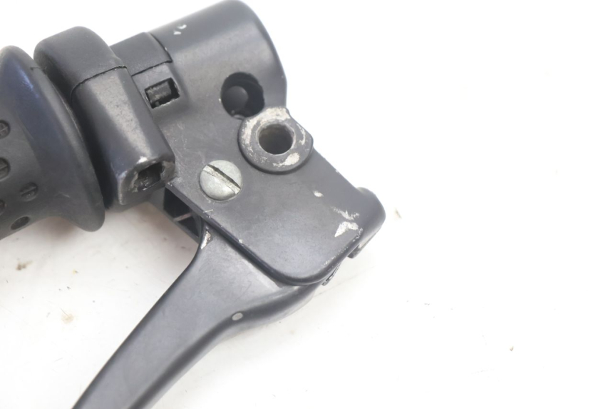 photo de PUñO DEL ACELERADOR PIAGGIO TYPHOON 50 (1993 - 1999) - Primer plano técnico
