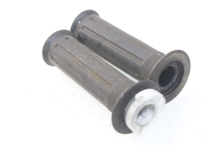 photo de ACELERADOR SUZUKI UC EPICURO 125 (1999 - 2003) - Vista principal