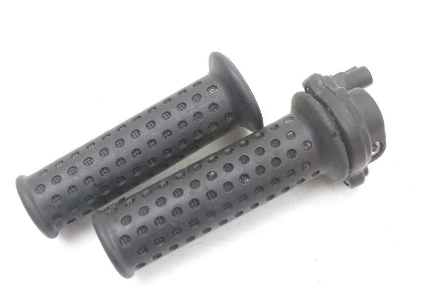 photo de ACELERADOR PIAGGIO VESPA LX 125 (2005 - 2010) - Primer plano técnico