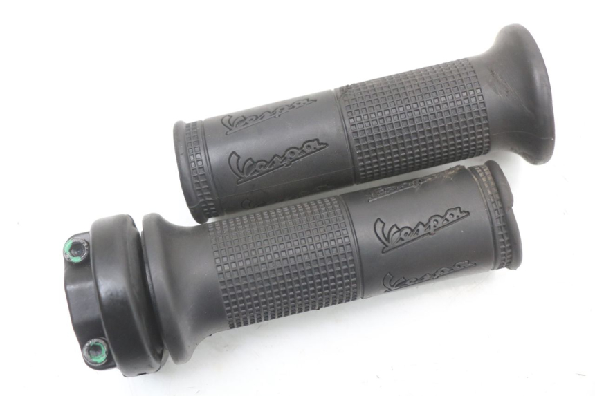 photo de ACELERADOR PIAGGIO VESPA PRIMAVERA 4T 50 (2021 - 2024) - Vista principal