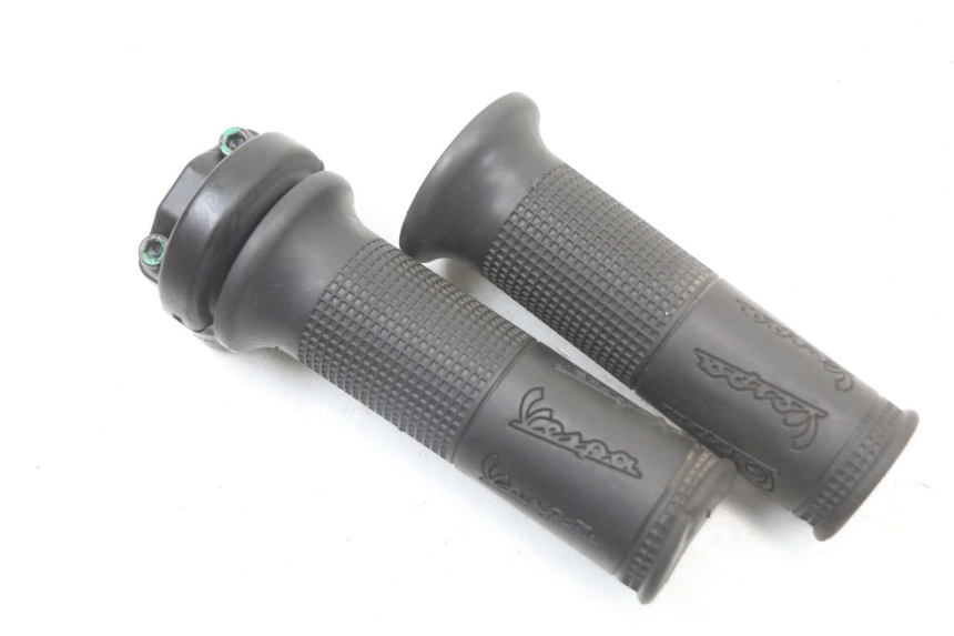 photo de ACELERADOR PIAGGIO VESPA PRIMAVERA 4T 50 (2021 - 2024) - Detalle de la pieza