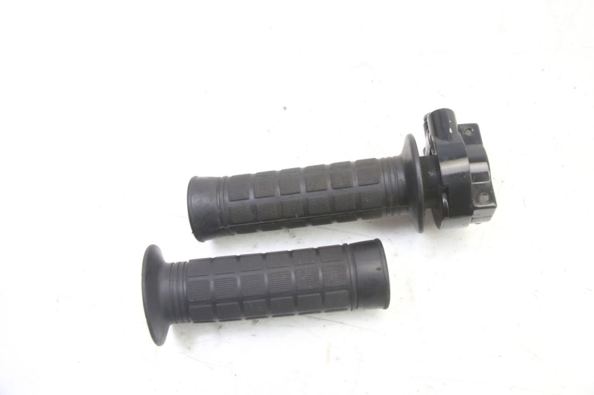 photo de ACELERADOR MBK WAAP 125 (2008 - 2013) - Otra perspectiva