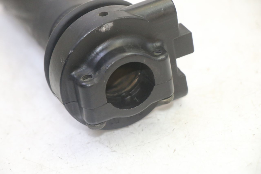 photo de ACELERADOR YAMAHA X-CITY XCITY 125 (2007 - 2013) - Primer plano técnico