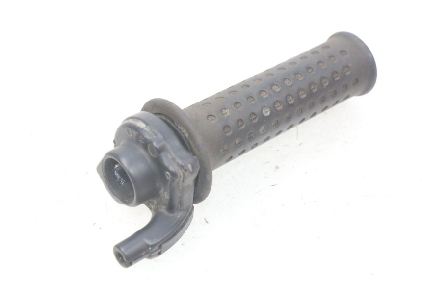 photo de PUñO DEL ACELERADOR PIAGGIO X9 EVOLUTION 125 (2003 - 2007) - Zoom estado de uso