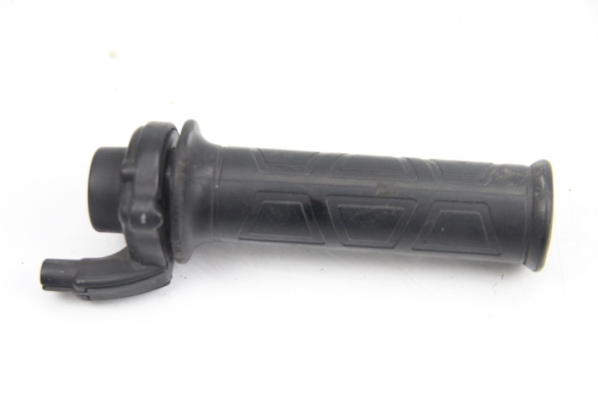 photo de PUñO DEL ACELERADOR PIAGGIO XEVO - X EVO 125 (2007 - 2017) - Zoom estado de uso