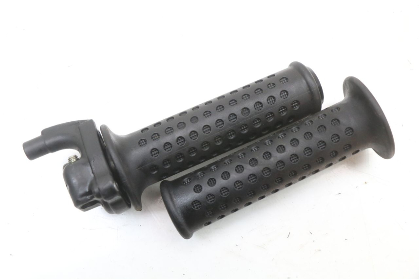 photo de PUñO DEL ACELERADOR PIAGGIO XEVO - X EVO 125 (2007 - 2017) - Vista principal