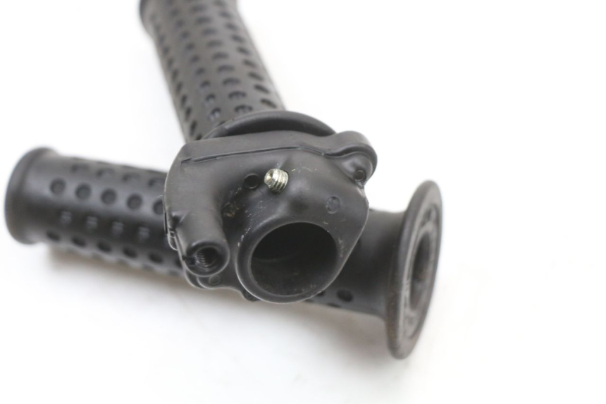 photo de PUñO DEL ACELERADOR PIAGGIO XEVO - X EVO 125 (2007 - 2017) - Vista general del producto