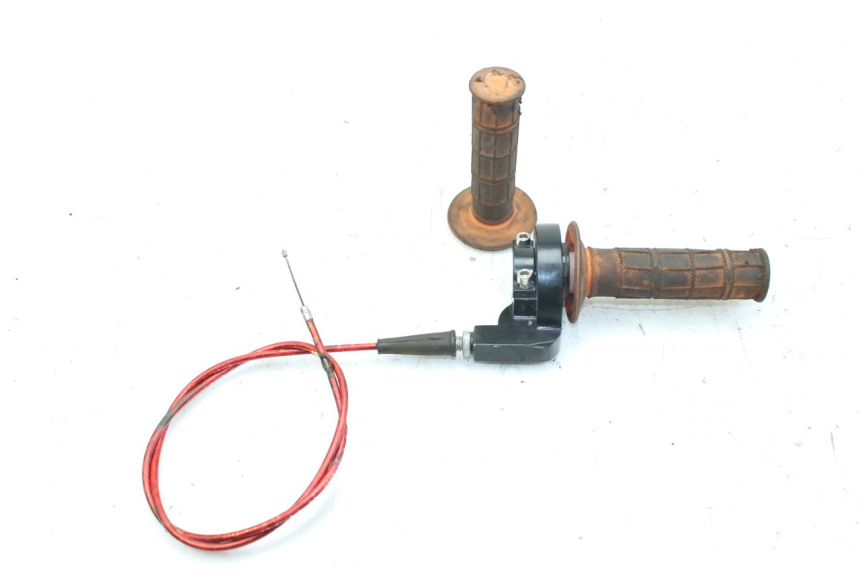 photo de PUñO DEL ACELERADOR ZHEJIANG XMOTOS XB-81 50 - Zoom estado de uso