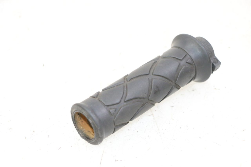 photo de ACELERADOR YAMAHA YP MAJESTY 125 (2002 - 2006) - Detalle de la pieza