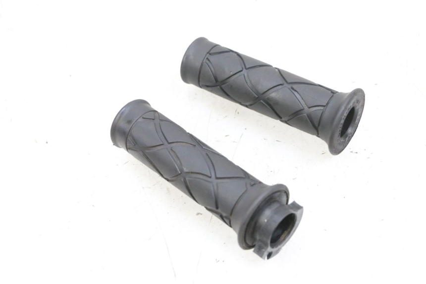 photo de ACELERADOR YAMAHA YP MAJESTY 125 (2002 - 2006) - Vista principal