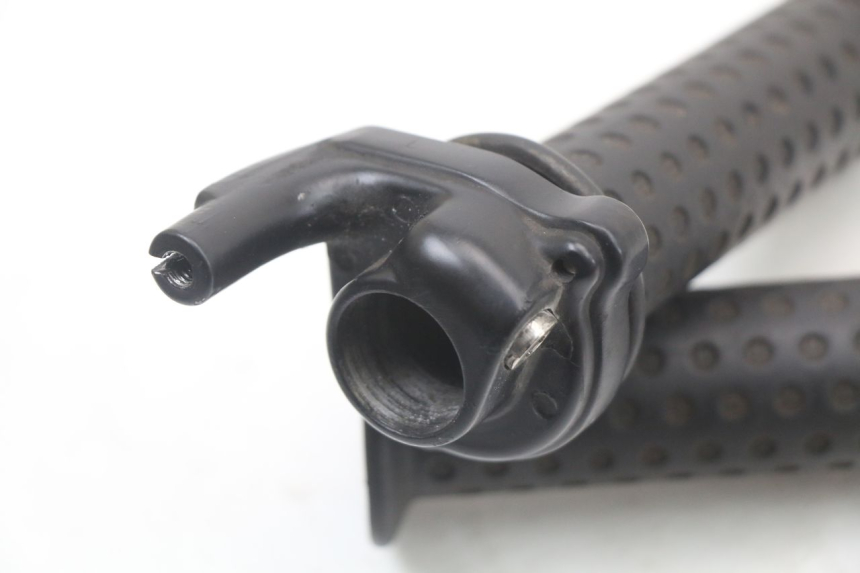 photo de MANGO DEL ACELERADOR PIAGGIO ZIP 2T 50 (2009 - 2019) - Zoom estado de uso