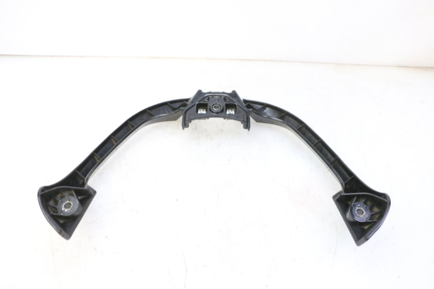 photo de ASIDERO QUADRO 4 4D 350 (2015 - 2018) - Detalles de los puntos de fijación