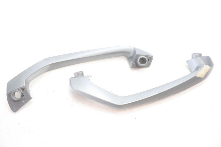 photo de ASIDERO BMW C SPORT 650 (2015 - 2021) - Primer plano técnico