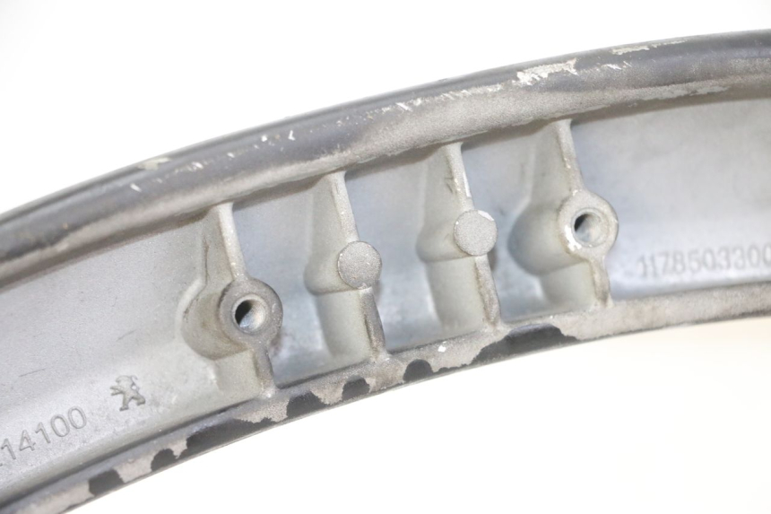 photo de MANILLAR TRASERO PEUGEOT CITYSTAR 50 (2013 - 2017) - Otra perspectiva