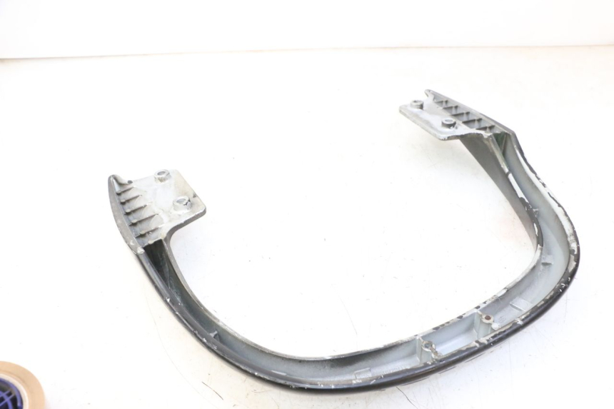 photo de MANILLAR TRASERO PEUGEOT CITYSTAR 50 (2013 - 2017) - Detalle de la pieza