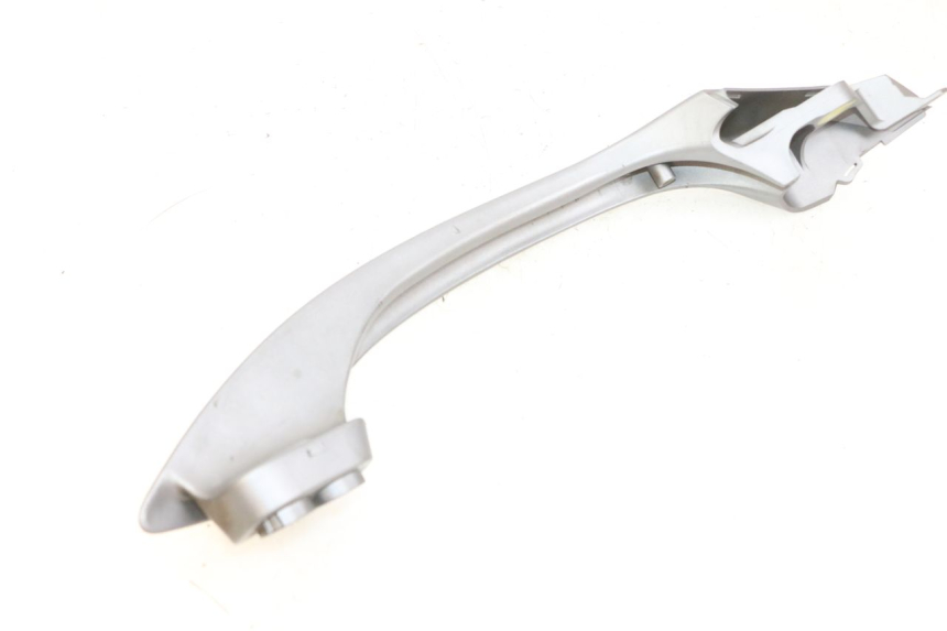 photo de ASIDERO DERECHA SUZUKI BURGMAN 650 (2013 - 2020) - Estado de la superficie y material