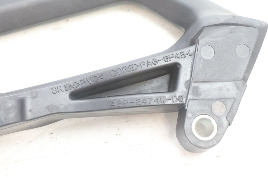 photo de ASIDERO DERECHA YAMAHA FZ8 800 (2010 - 2016) - Otra perspectiva