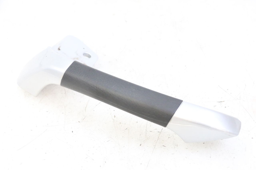 photo de ASIDERO DERECHA PIAGGIO MP3 LT 300 (2010 - 2016) - Vista principal