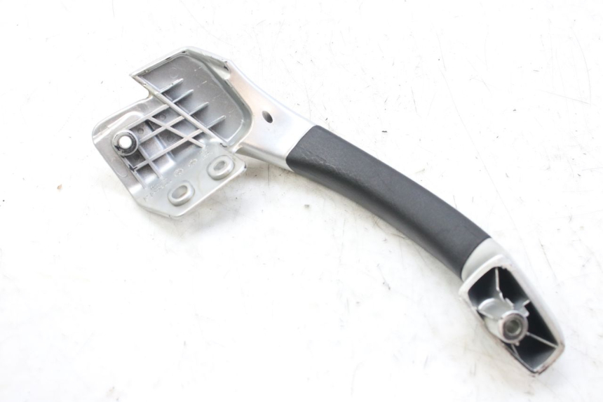 photo de MANETA TRASERA DERECHA PIAGGIO MP3 RL 250 (2006 - 2010) - Zoom estado de uso