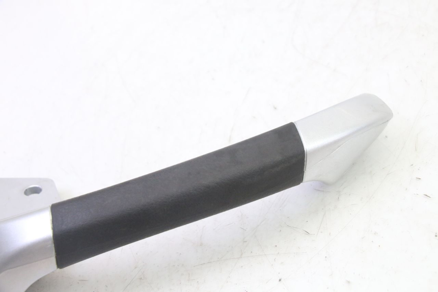 photo de MANETA TRASERA DERECHA PIAGGIO MP3 RL 250 (2006 - 2010) - Otra perspectiva