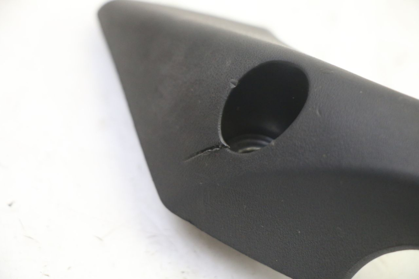 photo de ASIDERO DERECHA GILERA RUNNER SP 50 (2006 - 2008) - Detalle de la pieza