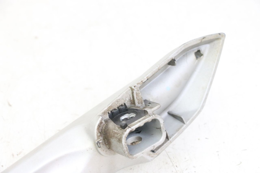 photo de ASIDERO DERECHA PEUGEOT SATELIS 125 (2013 - 2018) - Otra perspectiva