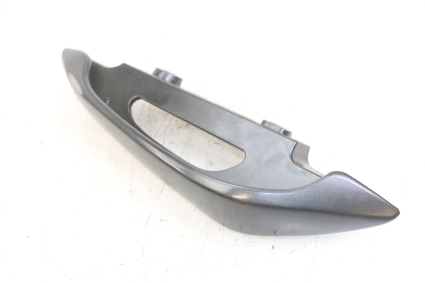 photo de ASIDERO DERECHA SUZUKI BURGMAN 125 (2018 - 2021) - Detalle de la pieza