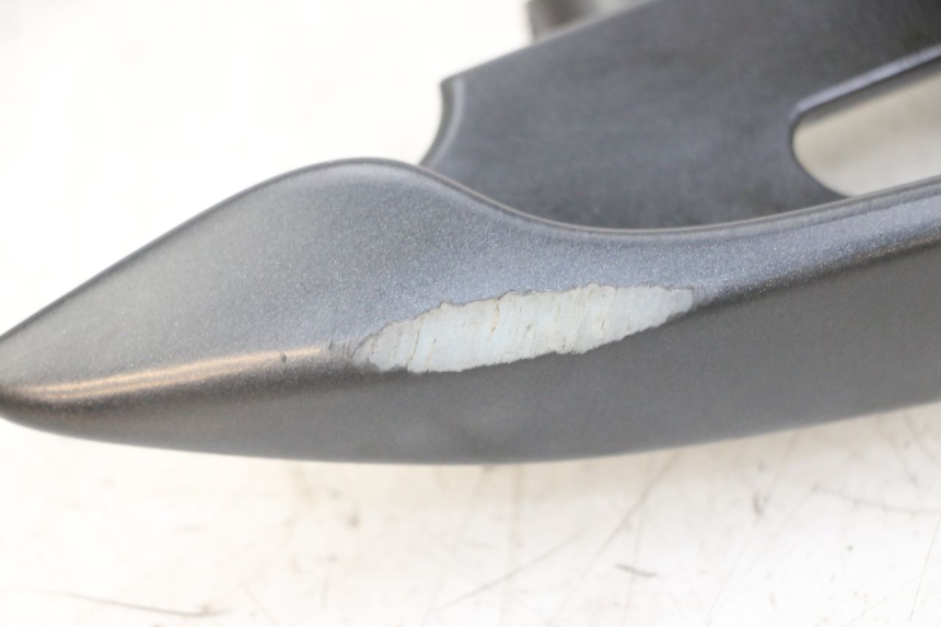 photo de ASIDERO DERECHA SUZUKI BURGMAN 125 (2018 - 2021) - Otra perspectiva