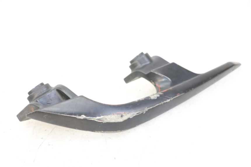 photo de ASIDERO DERECHA YAMAHA X-MAX XMAX ABS 250 (2010 - 2012) - Detalle de la pieza