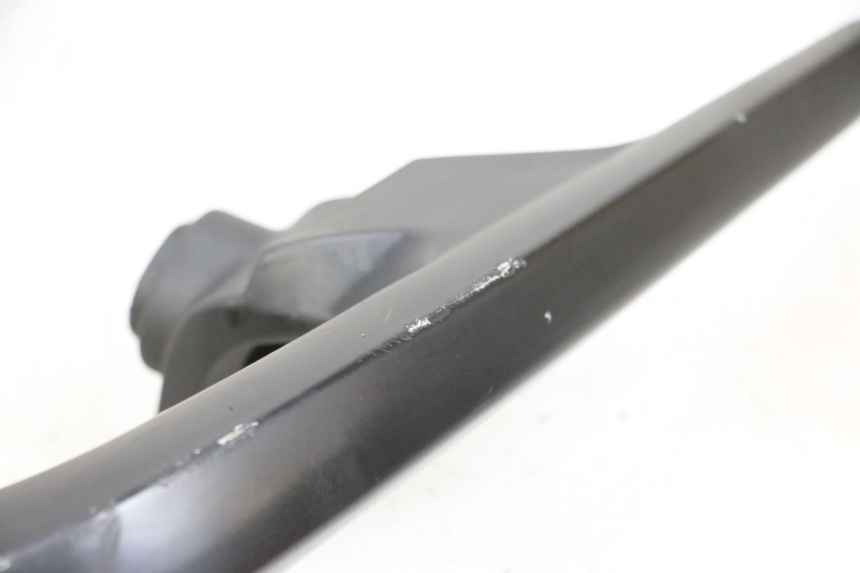 photo de MANETA TRASERA DERECHA YAMAHA X-MAX XMAX 125 (2010 - 2013) - Detalle de la pieza