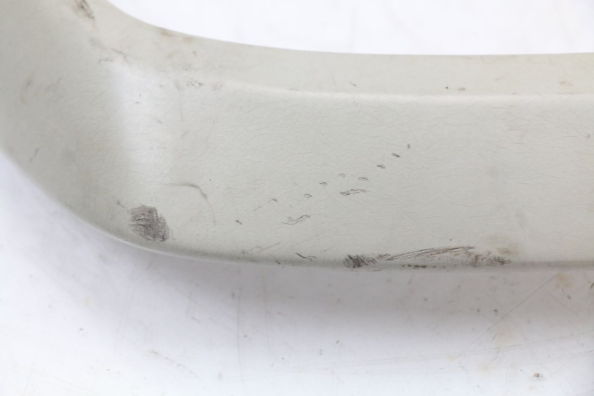 photo de MANILLAR TRASERO PEUGEOT ELYSTAR 50 (2002 - 2014) - Estado de la superficie y material