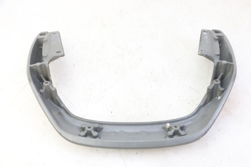 photo de MANILLAR TRASERO PEUGEOT ELYSTAR 50 (2002 - 2014) - Estado de la superficie y material